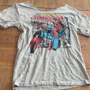 Marvel Spider-Man Womans Gray Graphic T-Shirt (Off-Shoulder)